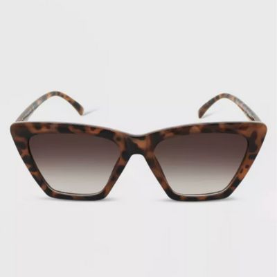 tortoise cateye sunglasses