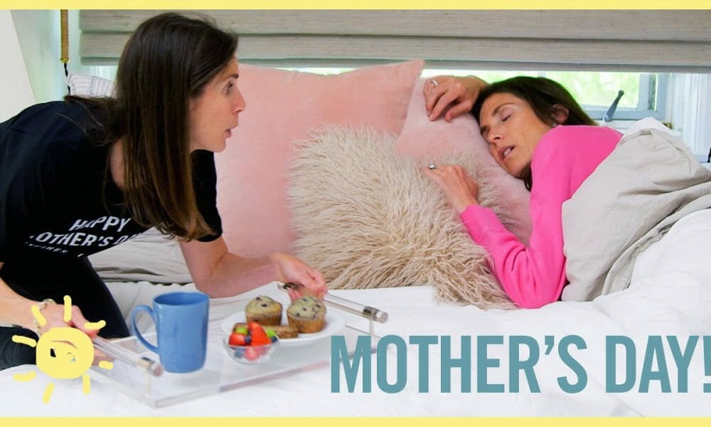 IF MOMS WERE DUPLICATED... (Hilarious Mother's Day Skit