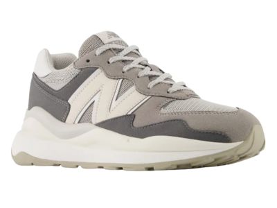 kids new balance sneakers